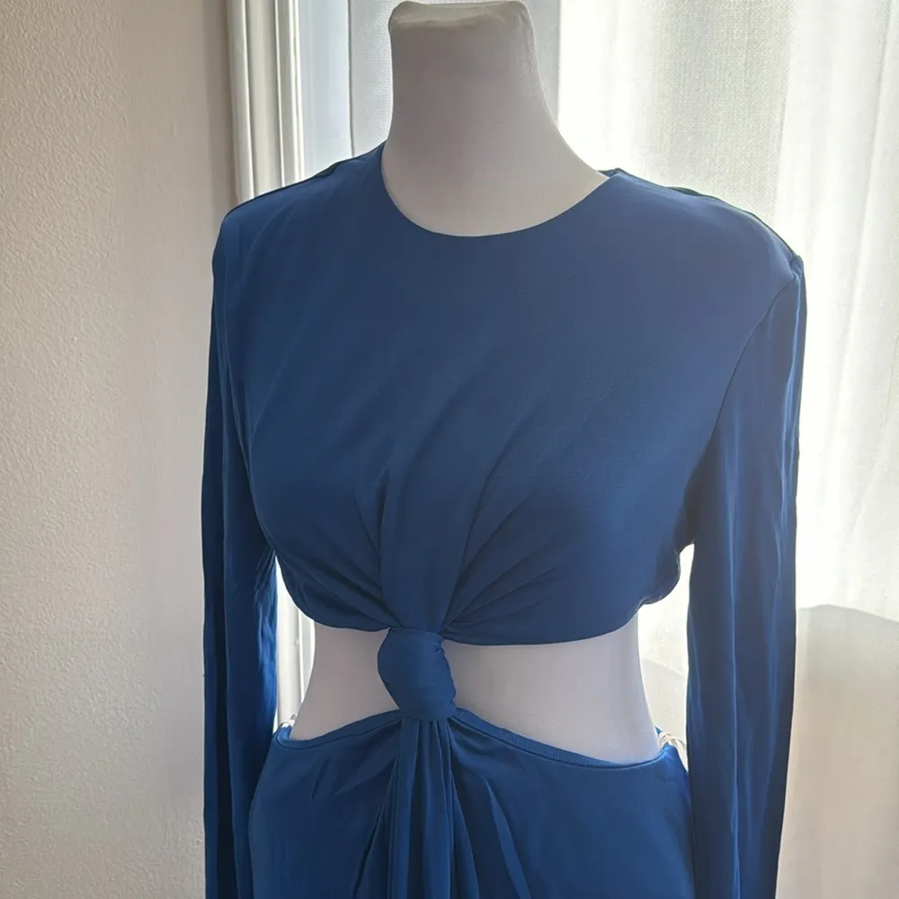 Farm Rio Knotted Cut-Out Maxi Dress, Blue, SZ Large, $349 - Image 9
