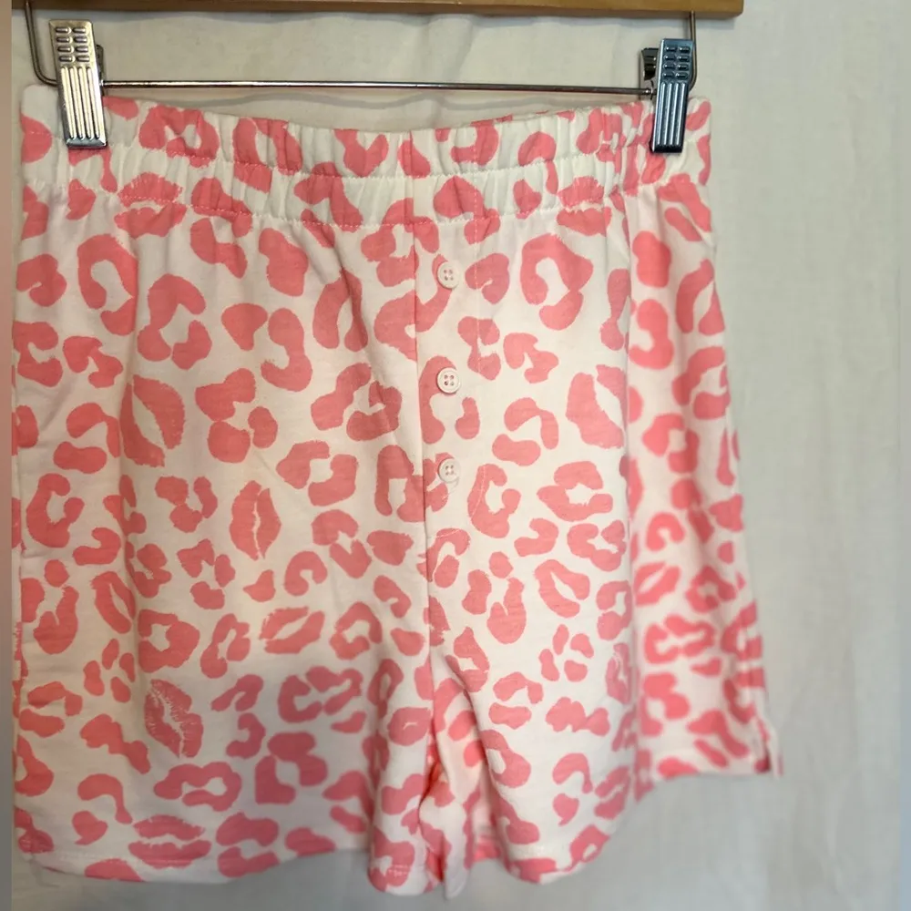 Grayson Threads Pink Lips pajama set size small - Image 11