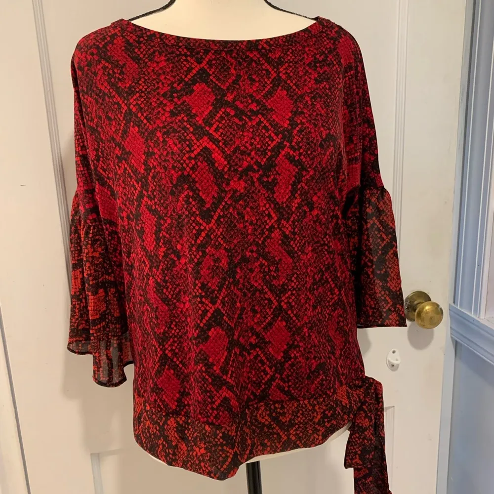 Michael Kors | red and black snake skin pattern side tie top - Image 5