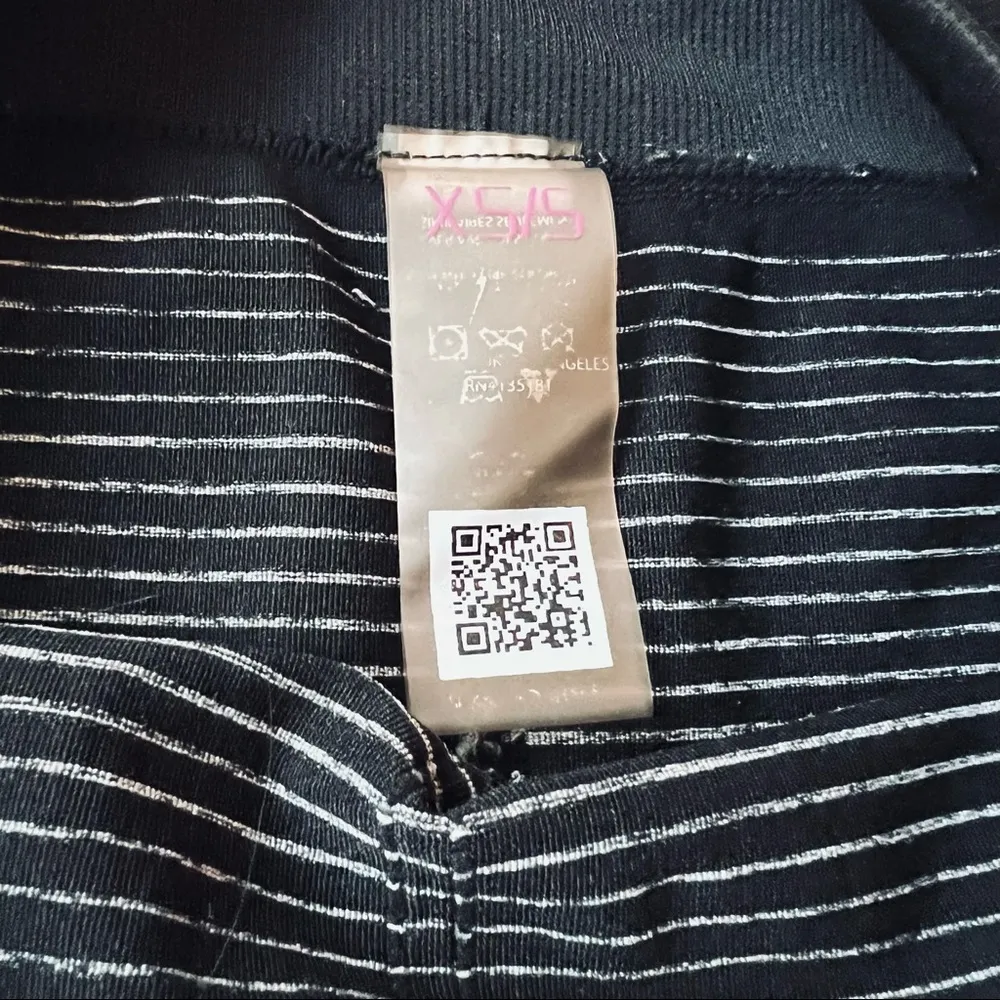 Electric Yoga Seamless Athletic Leggings - Image 10