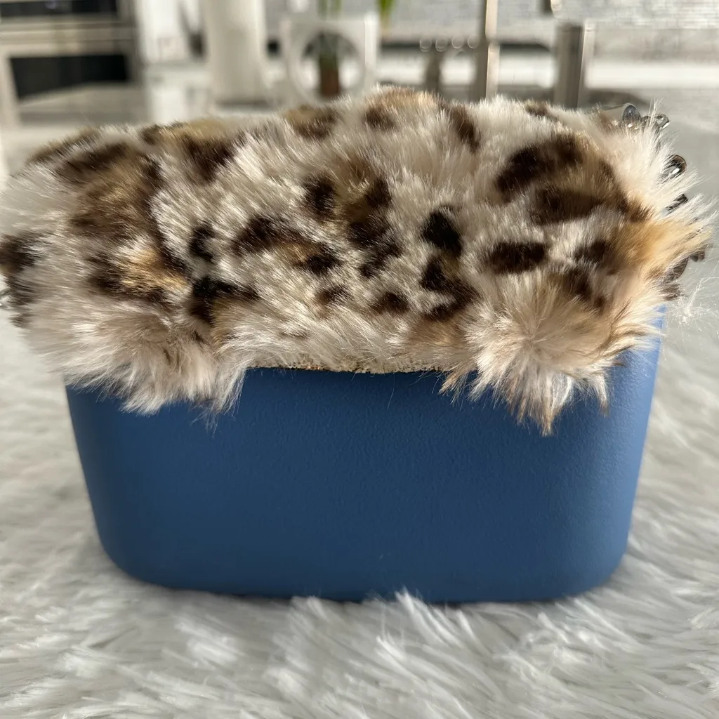 OBag Fullspot‎ Faux leopard Fur Bag - Image 3