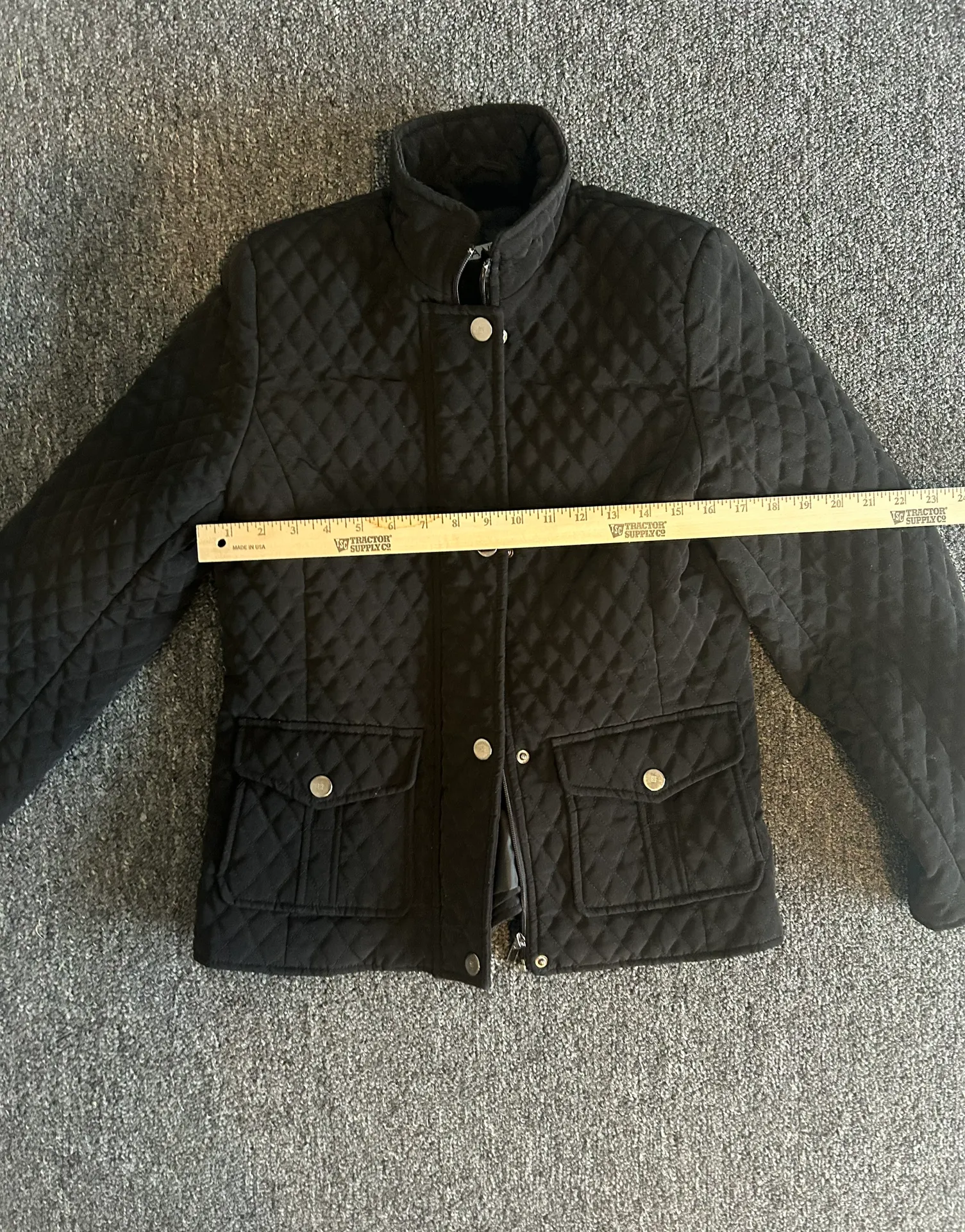 Canvas black quilted jacket size small - Image 2