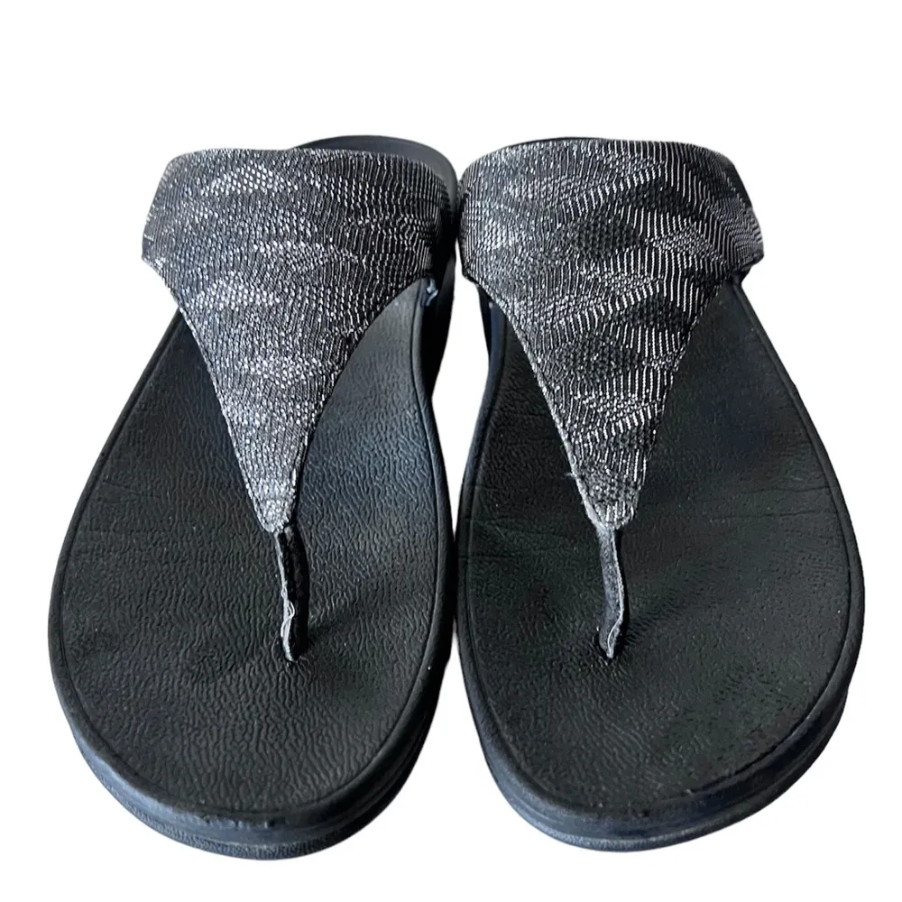FitFlop Glitz Lulu Thong Sandals Metallic Shimmer Comfort Whimsy Goth Ex Cond - Image 2