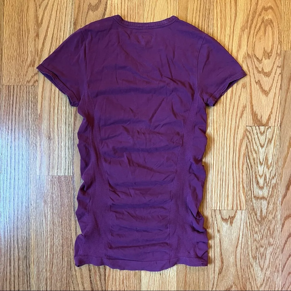 Athleta breathe purple shirt size XS - Image 2