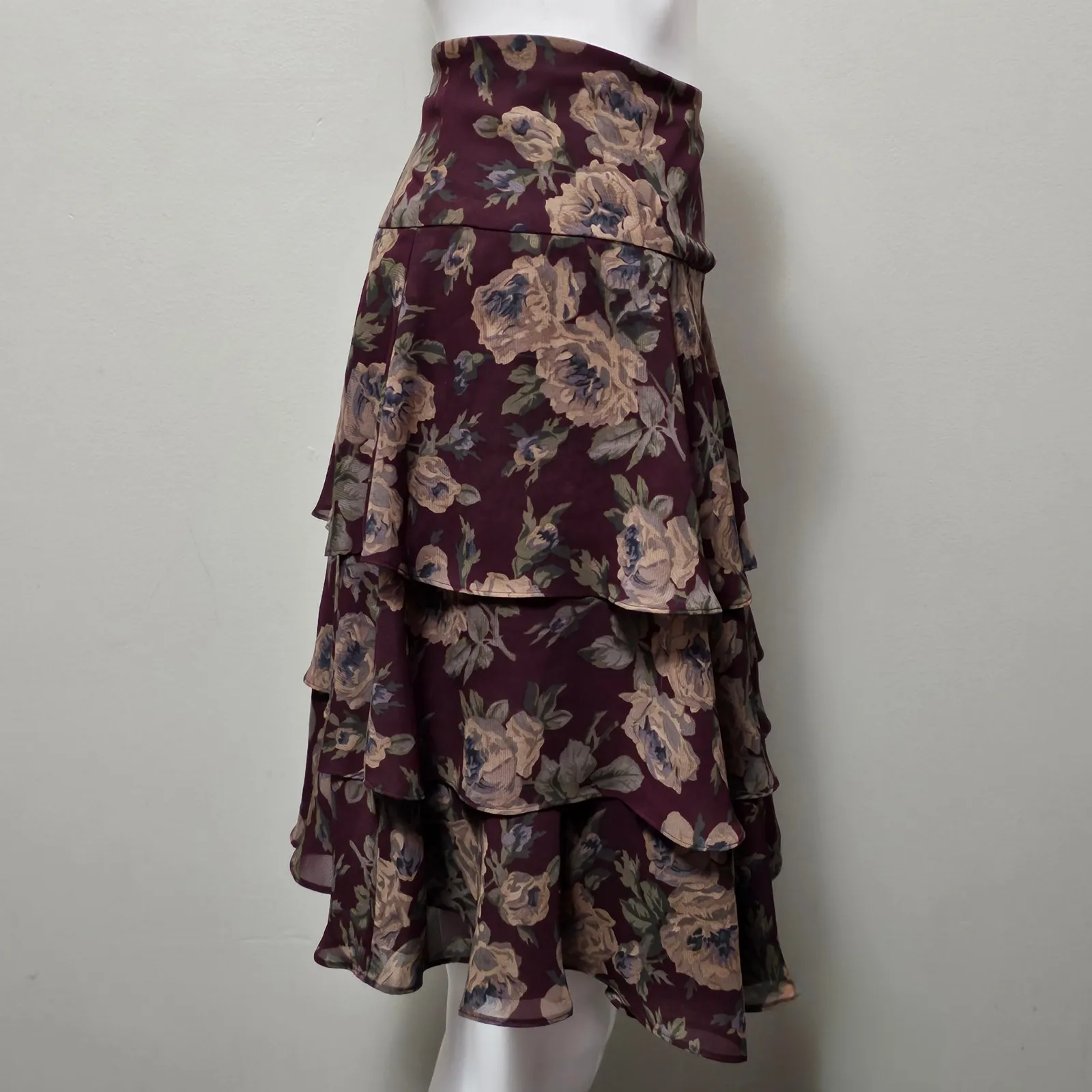 American Living Burgundy Chiffon Floral Ruffle Tiered Skirt Size 8 Preppy - Image 4