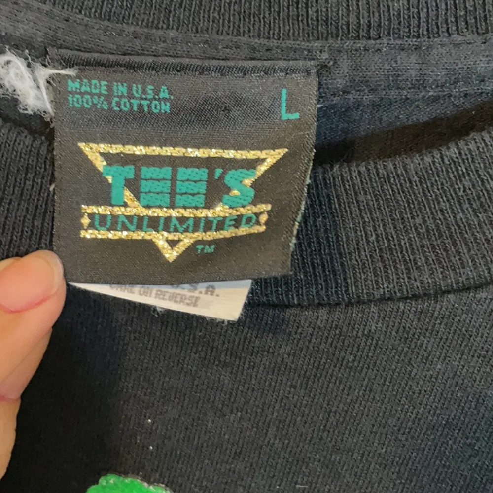 Vintage Mardi Gras Shirt Black - Image 3