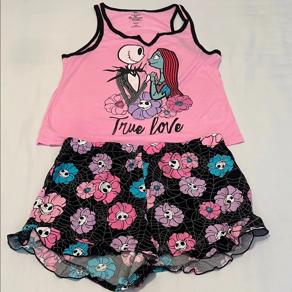 Disney szM Nightmare Before Christmas Women's Pink and Black Sleepwear Set EUC - Image 2