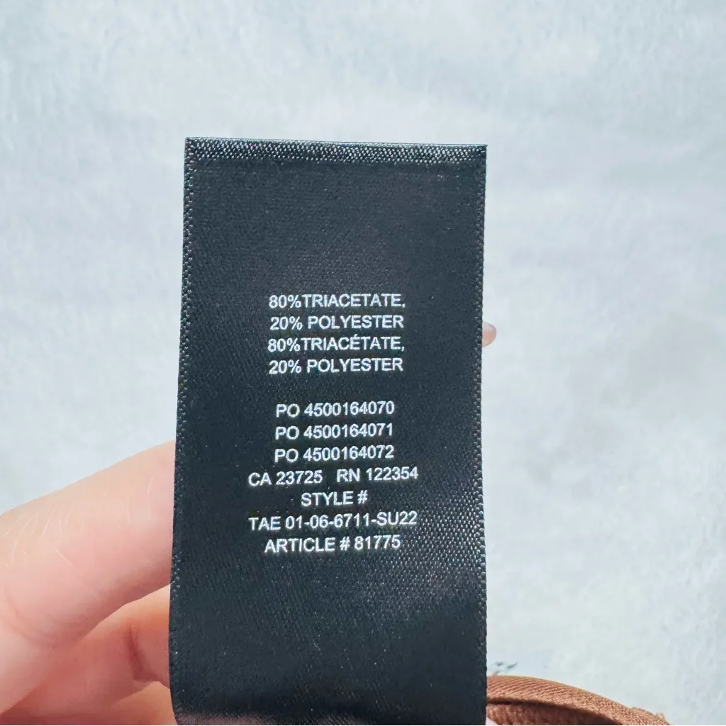 Aritzia  Babaton Refined High-waisted satin cargo pants - Size: 8 - Image 5