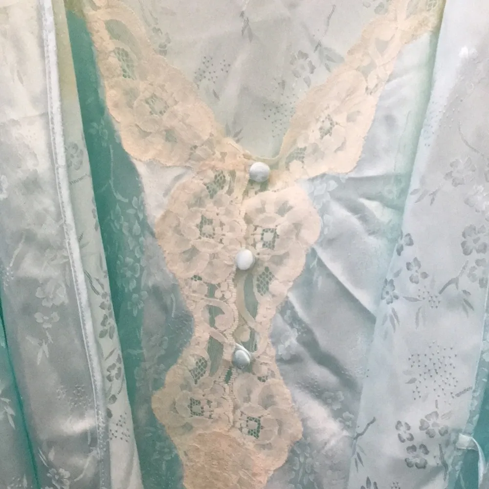 FINAL MARKDOWN SULTRY jms collection robe and nighty 2x - Image 13