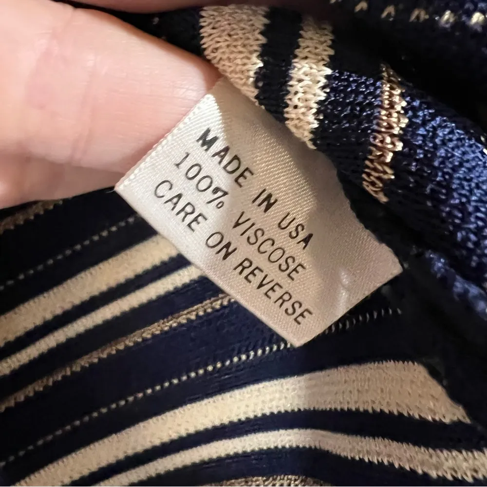 St John Sport Santana Knit Striped Sleeveless Top in Navy, Cream and Gold Size L - Image 7