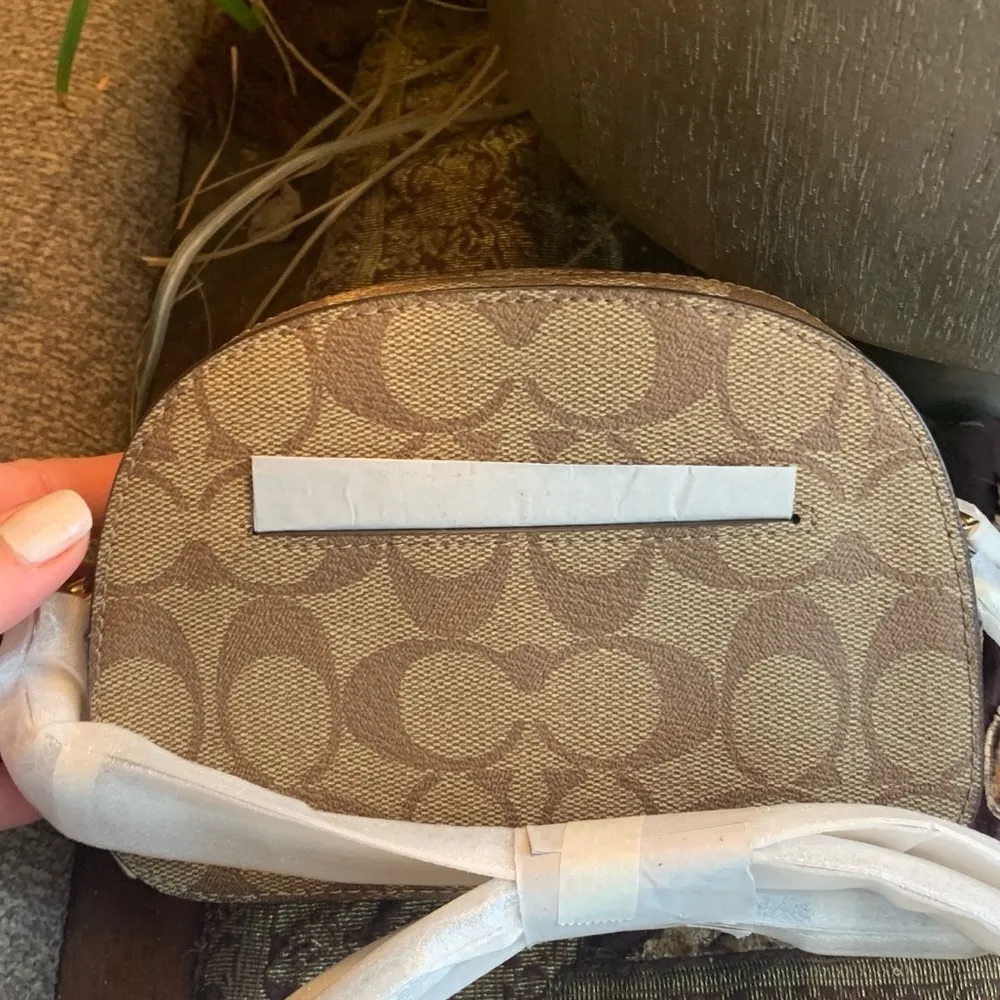 Authentic COACH Signature Coated canvas /smooth leather zip top crossbody - Image 4