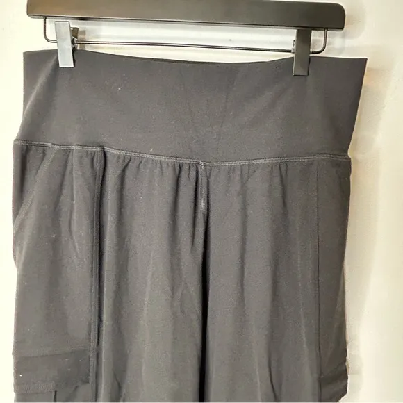 Athleta Black Salutation Cargo Joggers Size Large NWT‎ - Image 4