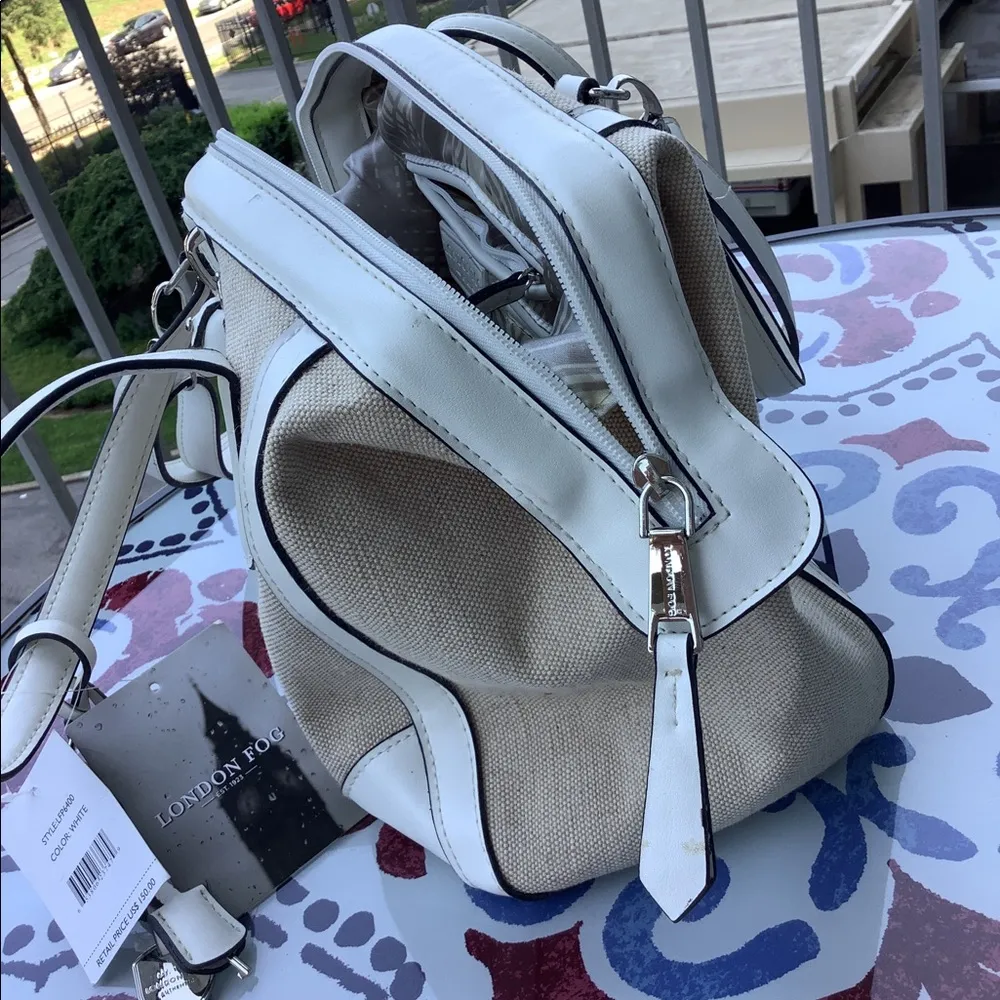 London fog beige purse - Image 4