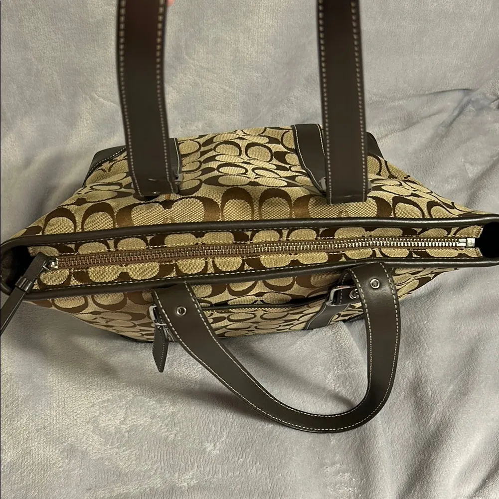 COACH 6042 Brown Canvas and Leather Monogram Tote Bag Vintage (07/2005) - Image 9