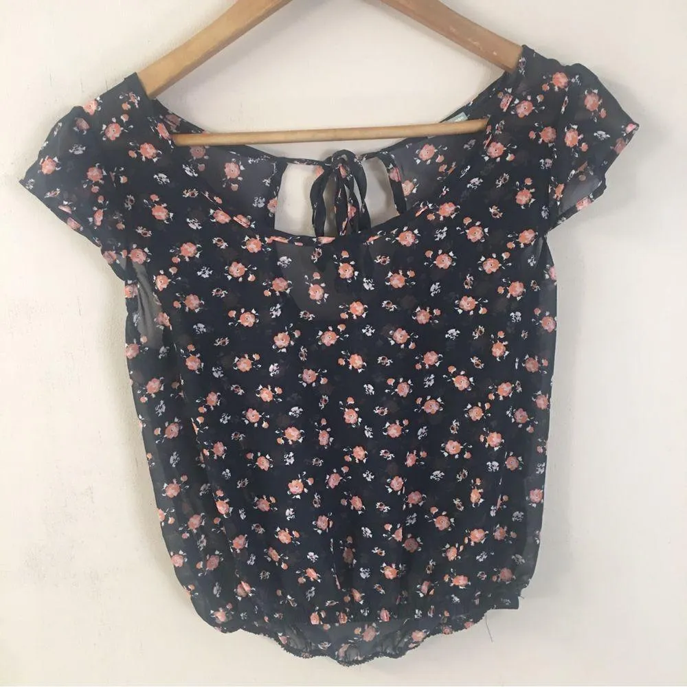 Charlotte Russe Navy Blue & Pink Floral Sheer Blouse Size S EUC - Image 4