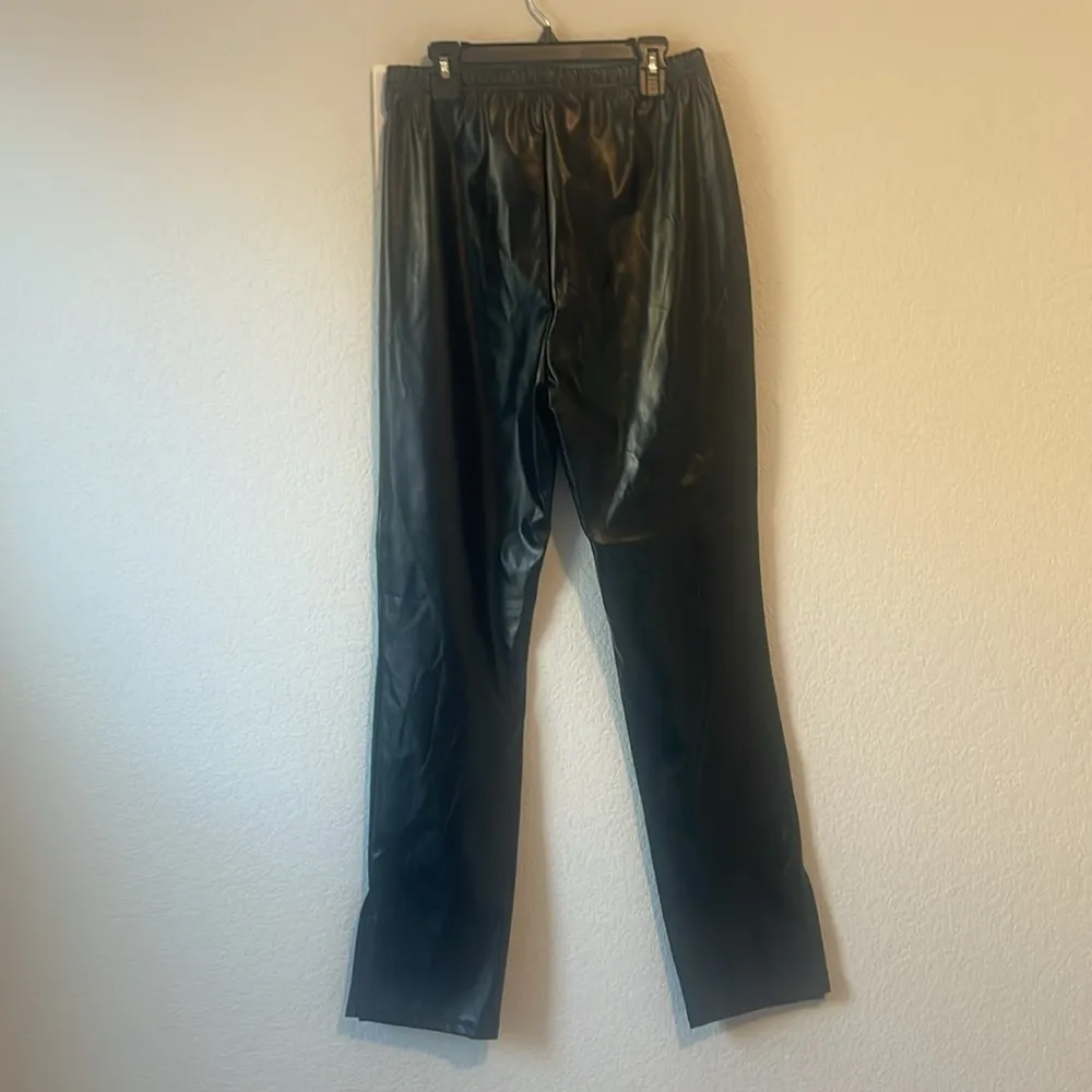NWT Blush Mark faux leather pants size large - Image 5
