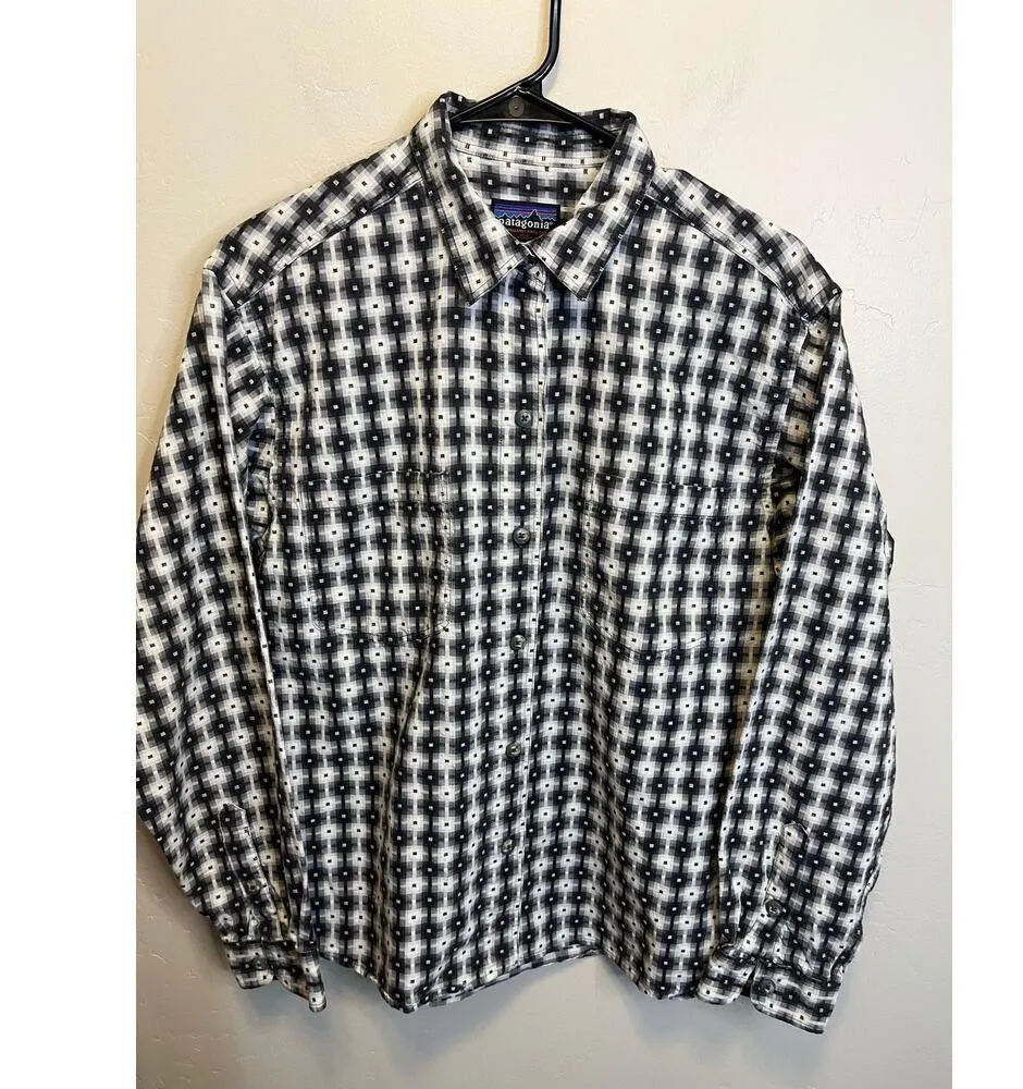 Women's Patagonia Organic Pima Cotton Button Up Collared Plaid Shirt Medium - Image 2
