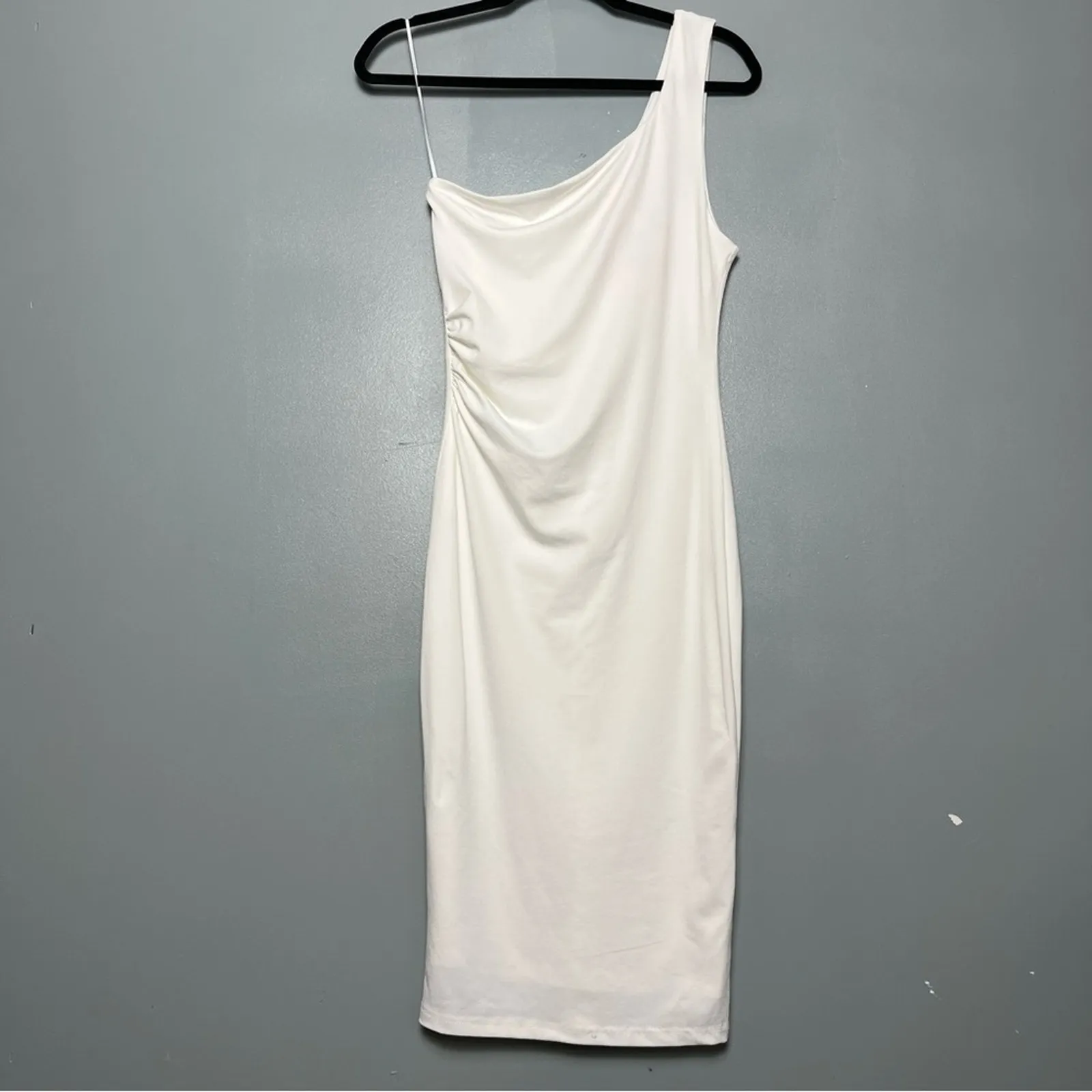 NWT Showpo Got Me Looking White One Shoulder Ruched Midi Dress Women’s Size 6 - Image 2