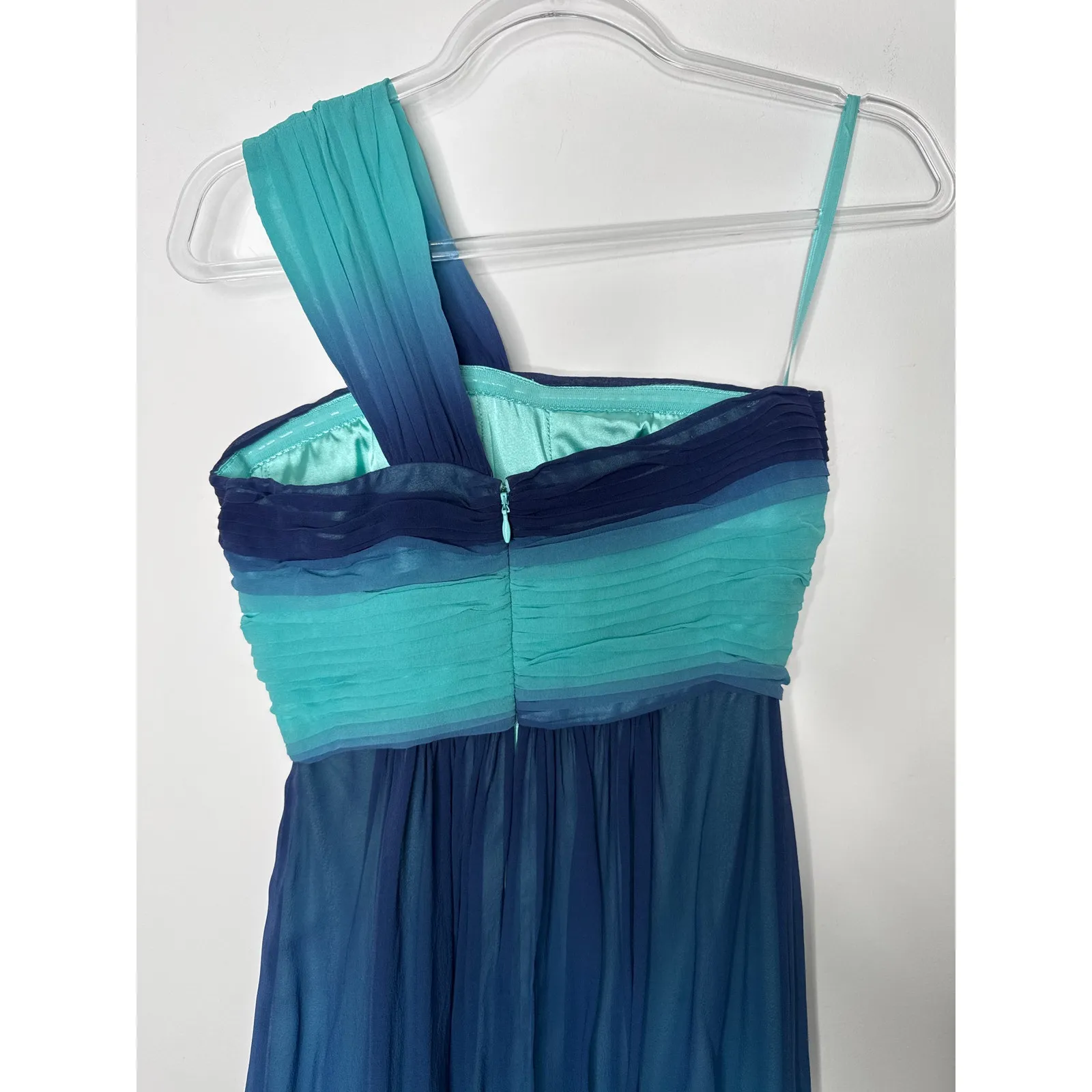 2000s BCBG Max Azria Teal Blue Ombre One-Shoulder Chiffon Evening Gown – Size 0 - Image 8