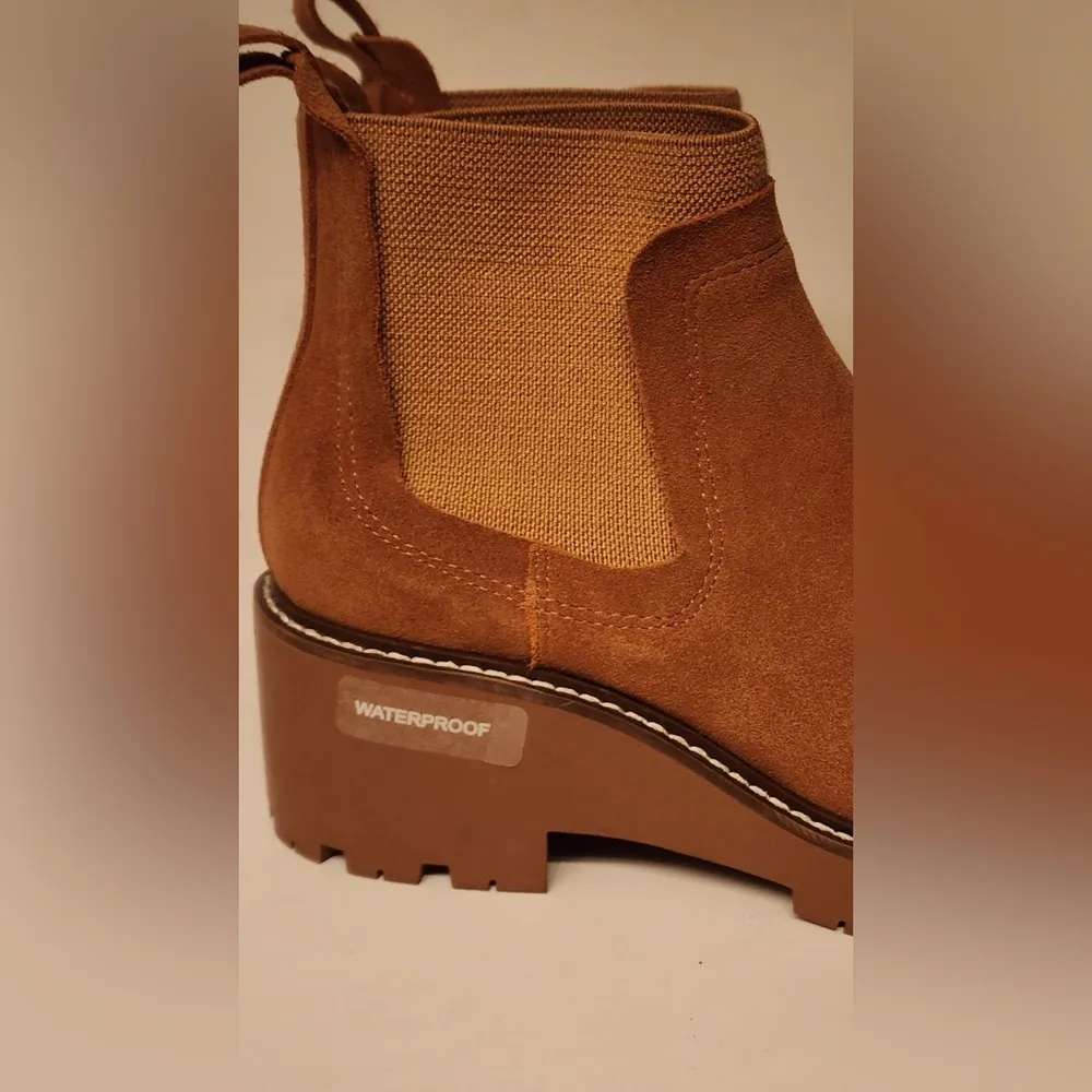 Aqua College Demi Suede Lug Sole Women’s Chelsea Boots Brown Size 6.5 Tan - Image 9