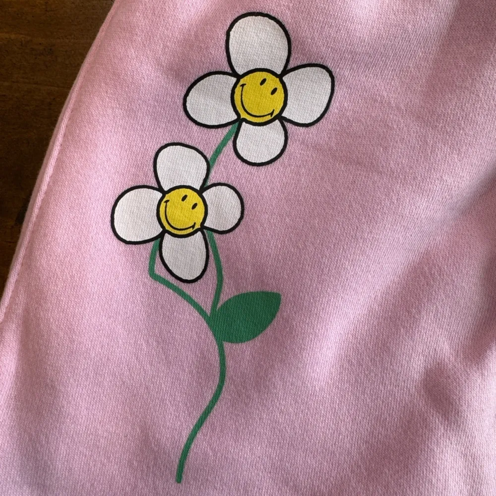 BSR Samii Ryan Smiley never stop growing pink blue split Sweat Shorts - Image 5