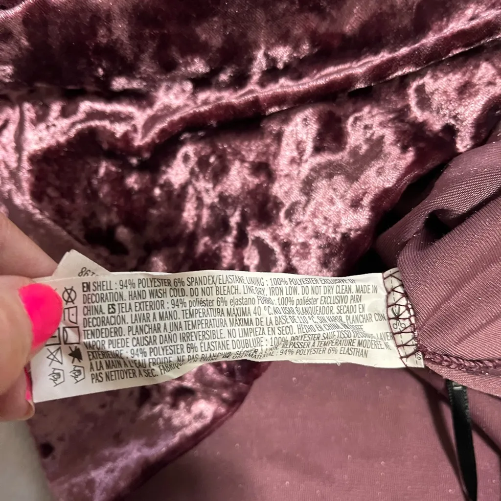 FOREVER 21 Crushed Velvet Coquette Baddie Women’s Tank Top Vintage Sz M EUC - Image 5