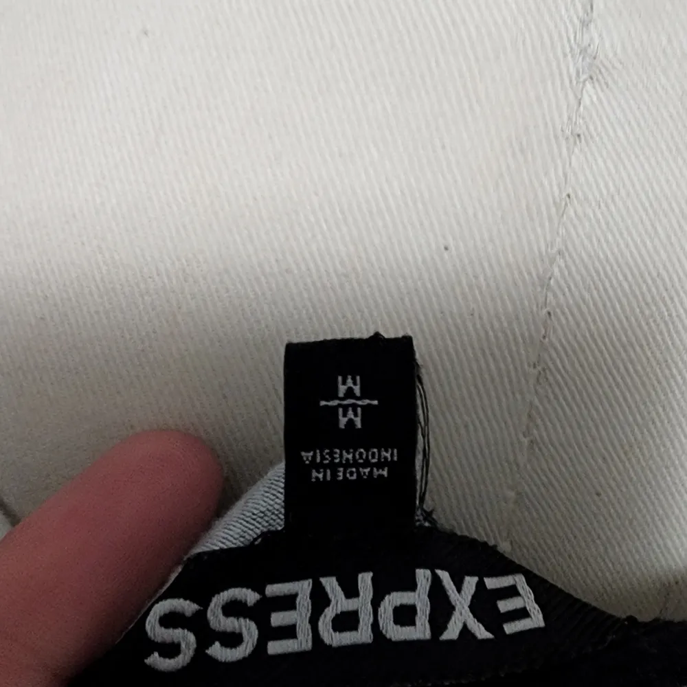 Express aztec bodycon pencil dress size medium - Image 6