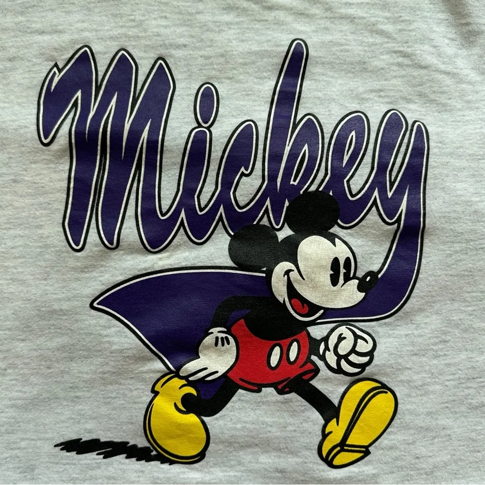 Vintage 90s Gray  Mickey Mouse Graphic Tee Shirt Double Sleeve medium - Image 7