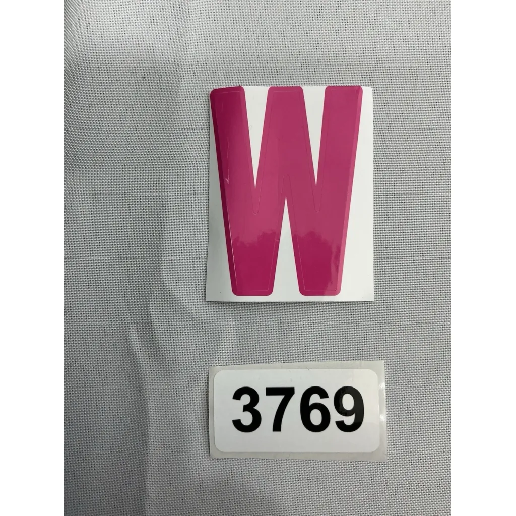 Womans Amazon Essentials XL White Short Sleeve Pullover T Shirt - Image 8