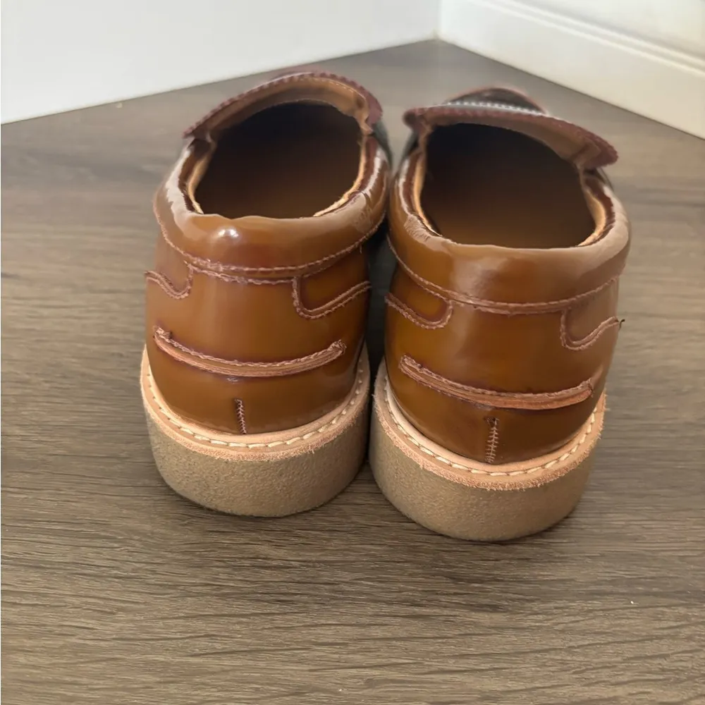 Dolce Vita Loafer in burgundy multi patent leather. Brown Size 10 - Image 4