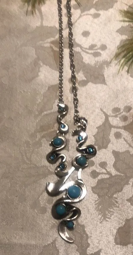 Blue Howlite Statement Necklace - Image 3