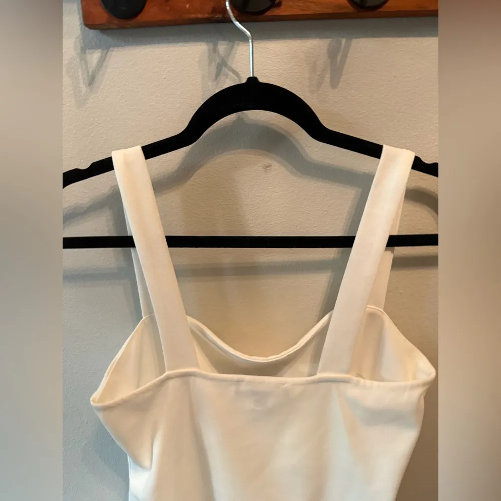 Lulu’s Symbolize White Sleeveless Bodysuit Size Medium NWOT - Image 13