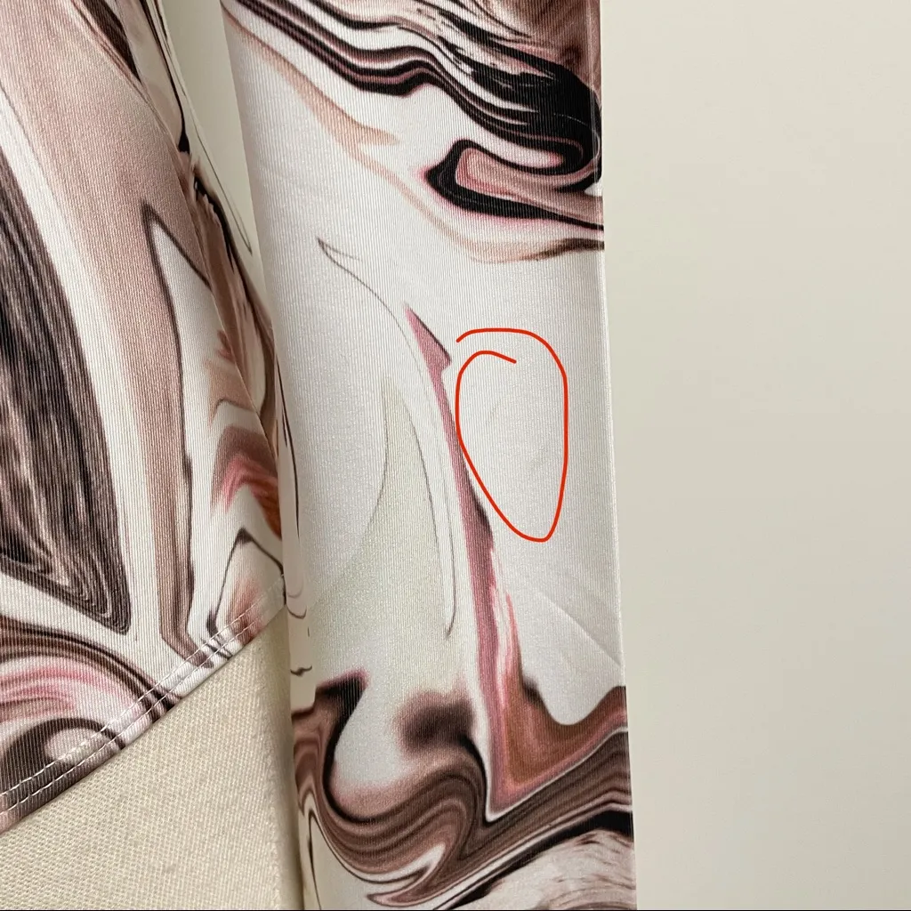 Shein Marble Swirl Keyhole Long Sleeve Bodysuit Large Pink Ivory Mauve Brown - Image 10