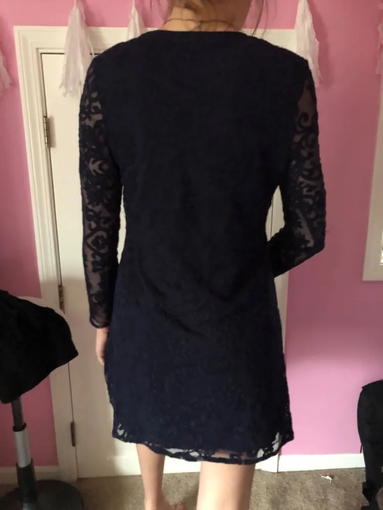 Lace dress  - Image 2