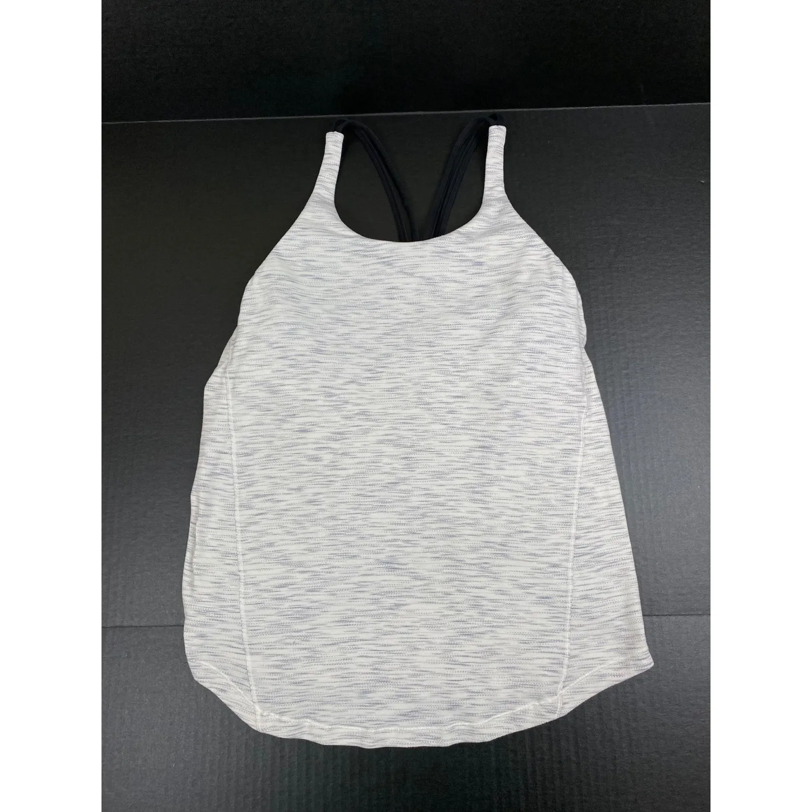 Lululemon Moment to Movement 2-in-1 Tank Size 6 Gray‎ Black Built-In Bra Yoga - Image 3