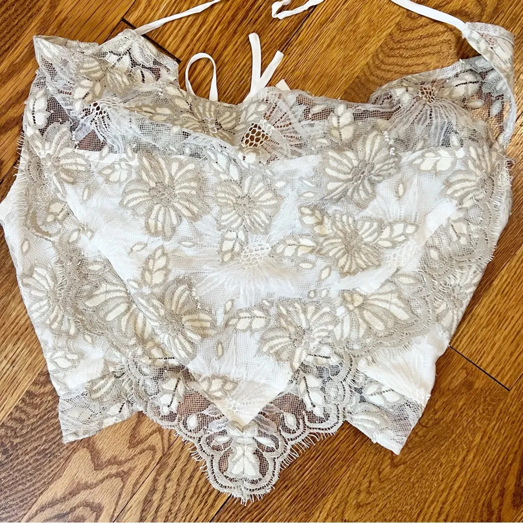 Free People Zoya Lace Tank White/Gray Cropped Tie Back Halter Neck Size Small - Image 4