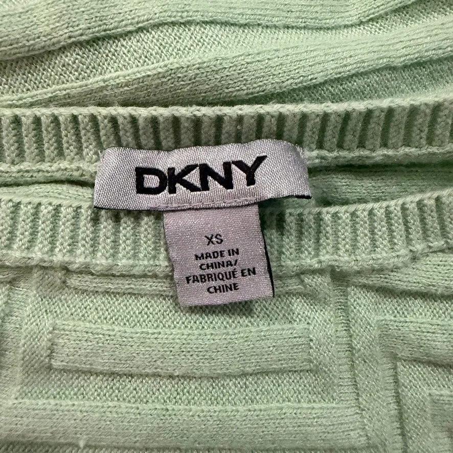 DKNY Women's XS Mint Green Geometric Short Sleeve‎ Pullover Sweater - Image 7