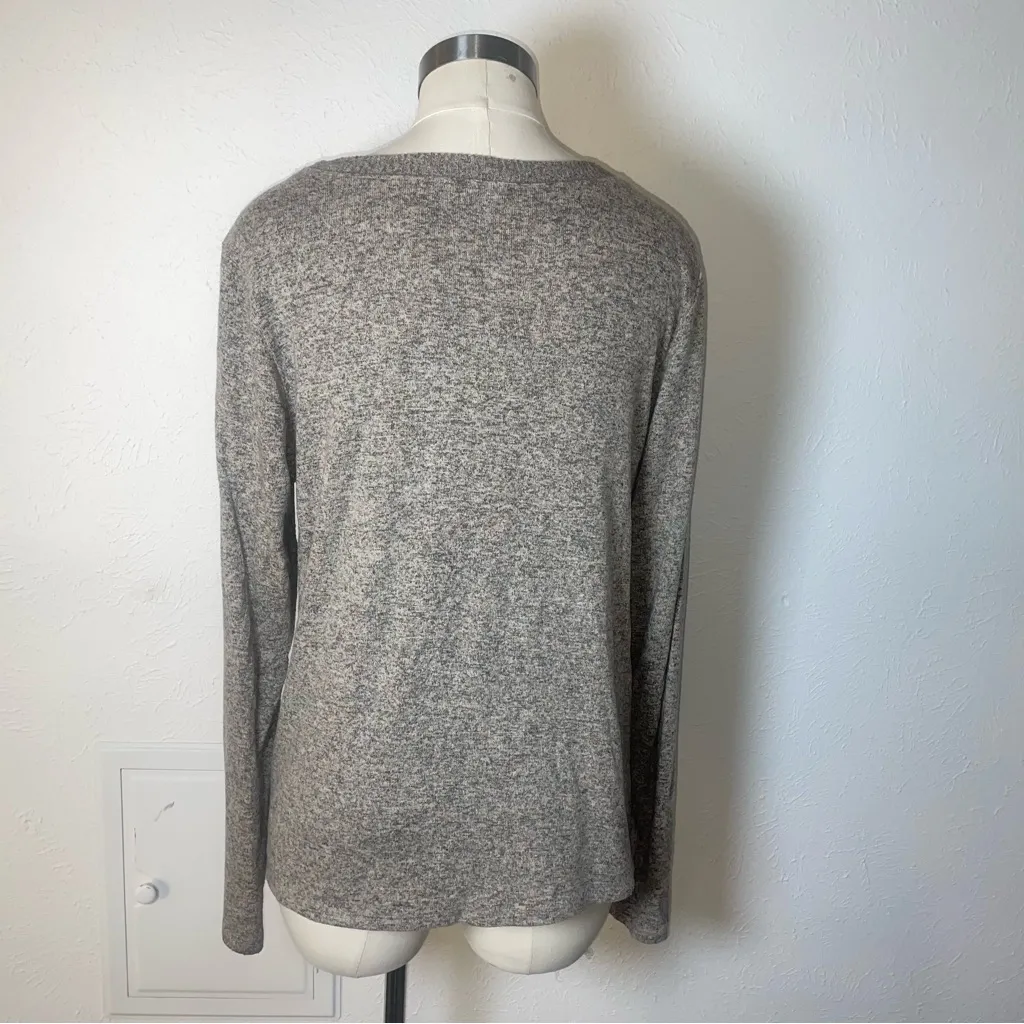 Kaileigh Floral Raglan Long‎ Sleeve Top | Size Medium - Image 4