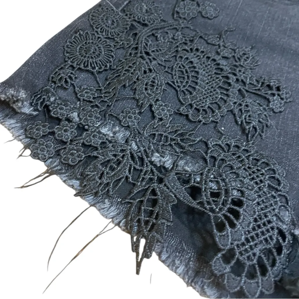 American Eagle Black Denim Floral Lace Shorts - Image 4