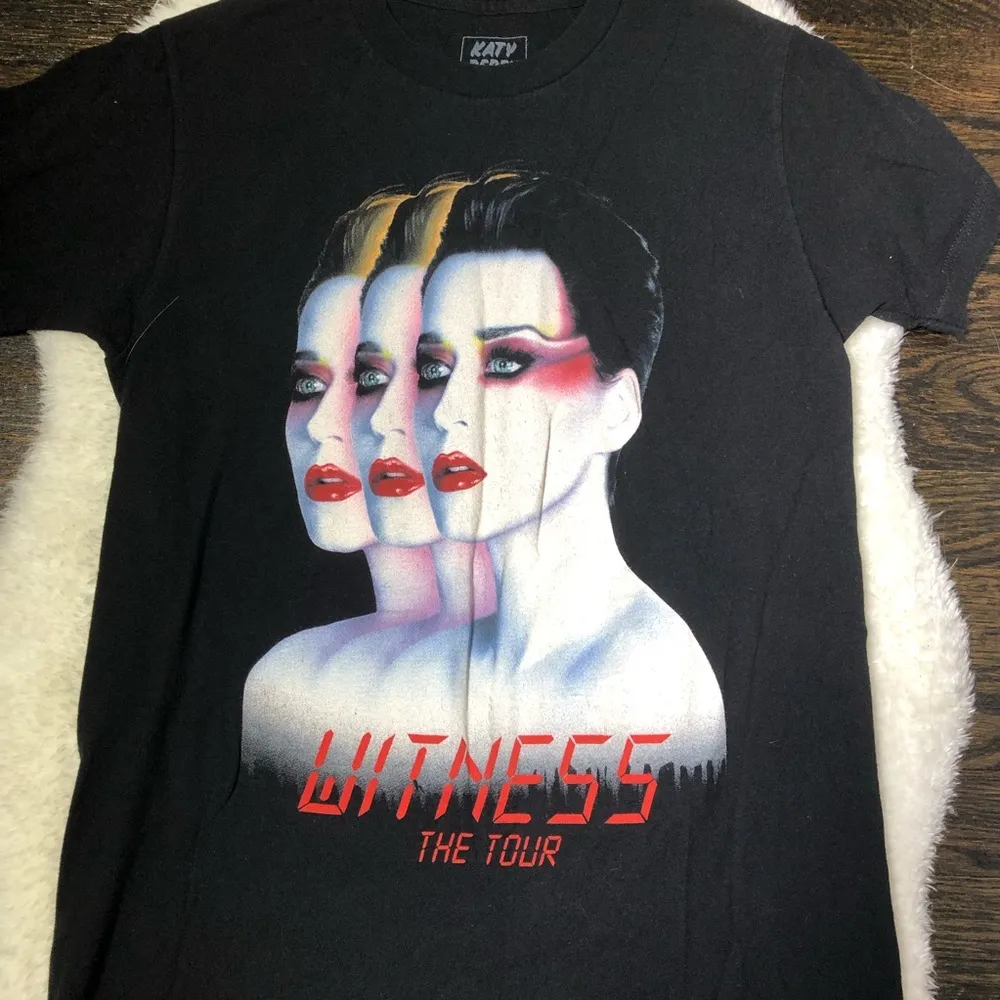 Katy Perry Witness Tour Black Band Tee Shirt - Image 2