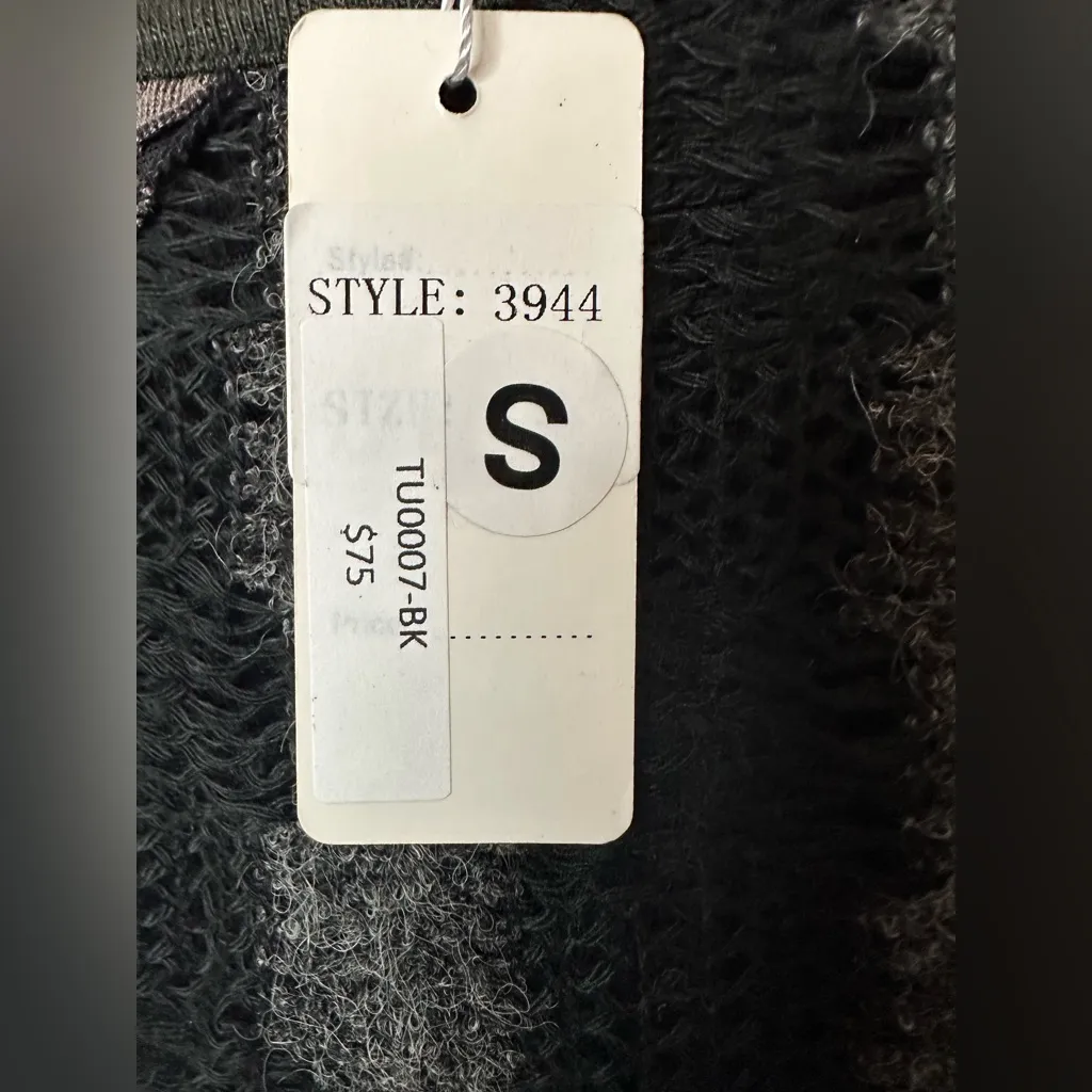 Fantazia Black and Gray Patchwork Mix Media LS Top NWT - Image 7