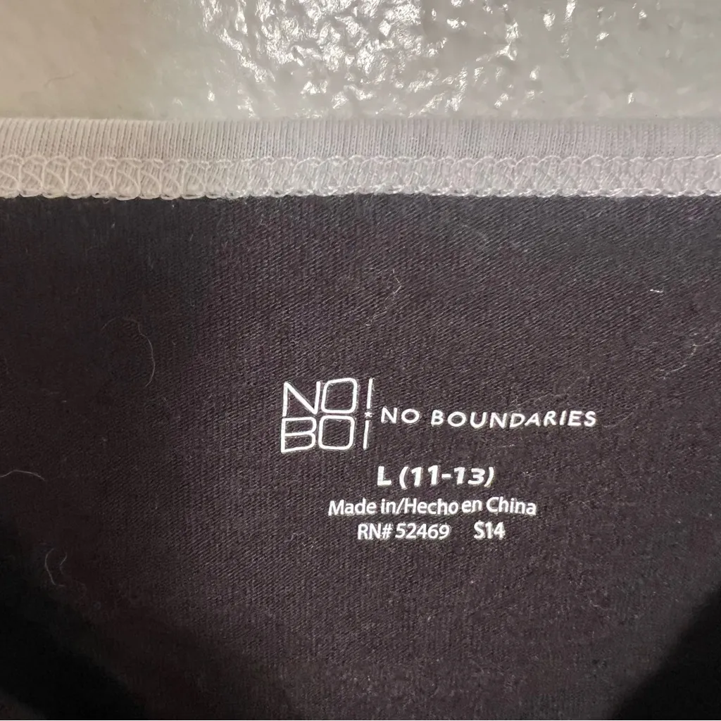 No Boundaries Cropped Tank Top Black Angel L 11-13 - Image 6