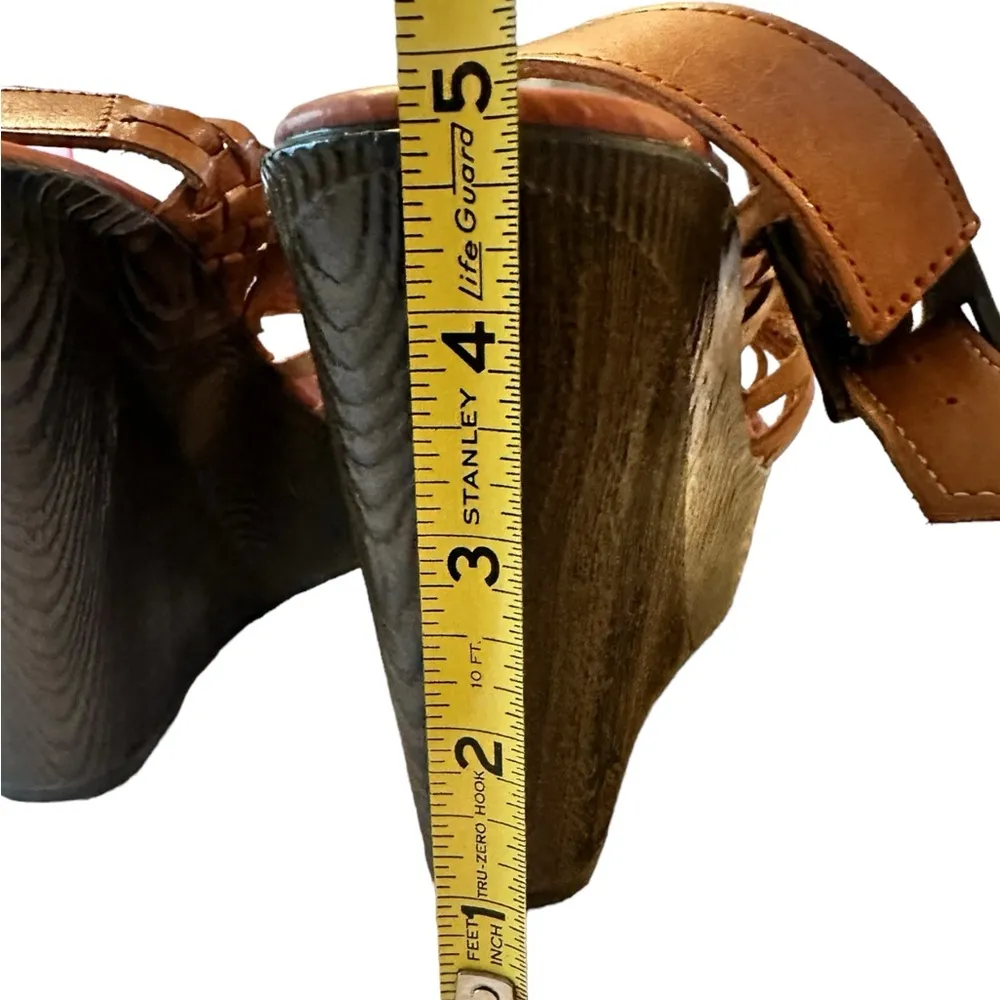 Very Volatile Los Angeles Brown Leather Huaraches Style Wedge Heel Sandals 10 - Image 6
