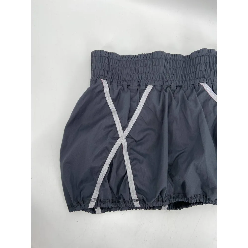 LULULEMON Gray Reflective Cycling Skort Light It Up Size 10 - Image 3