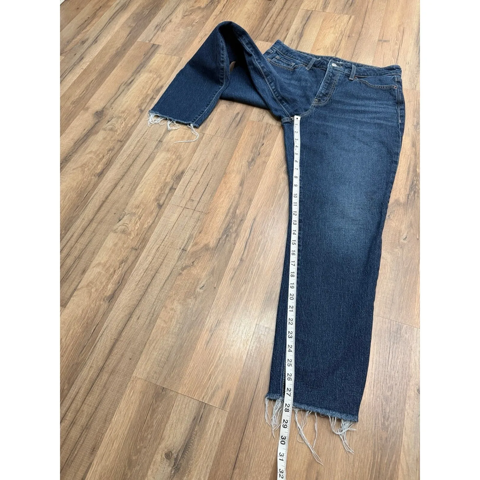 Old Navy High Rise OG Straight Jeans Dark Wash Womens Size 10 Raw Hem - Image 8