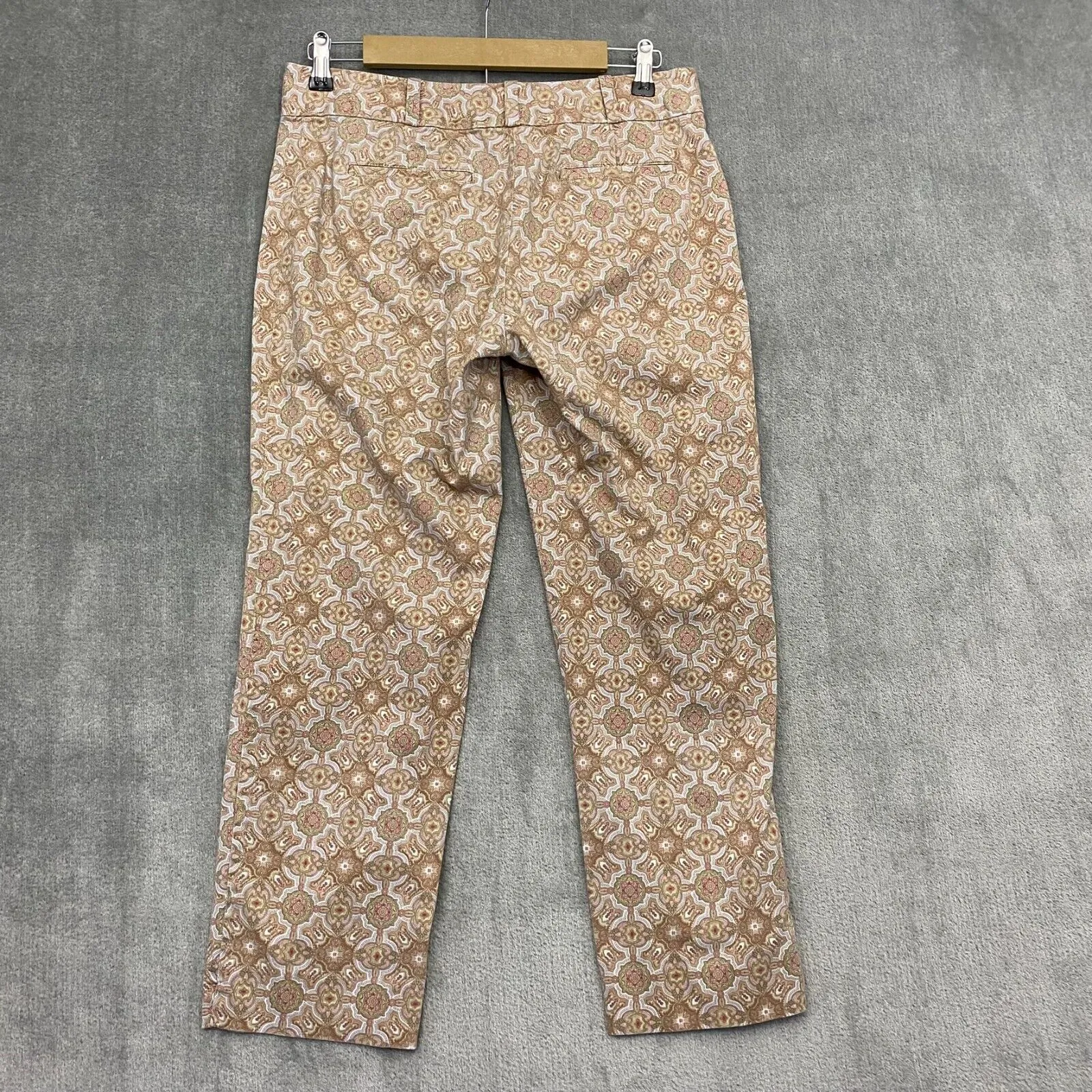 Talbots Womens Pants 10P Beige Floral Signature Pockets Straight Leg Cotton - Image 4