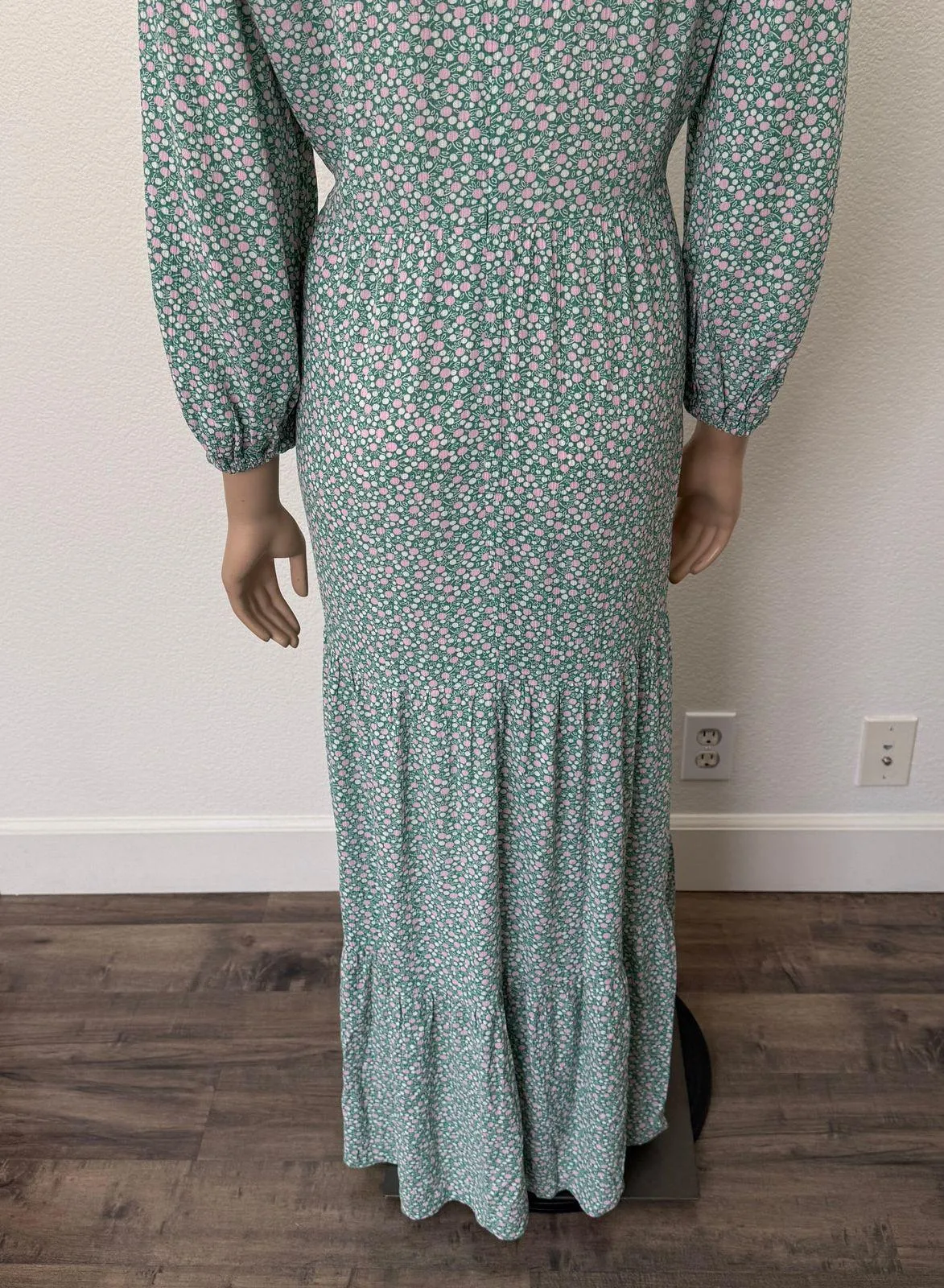 [Boden] Green Ditsy Garden Floral Print V - Image 8