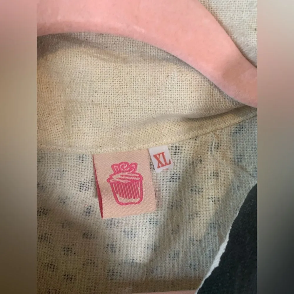 Cupcake‎ Abstract Cream Lotus Print Single Button Shirt Sz XL Black - Image 3