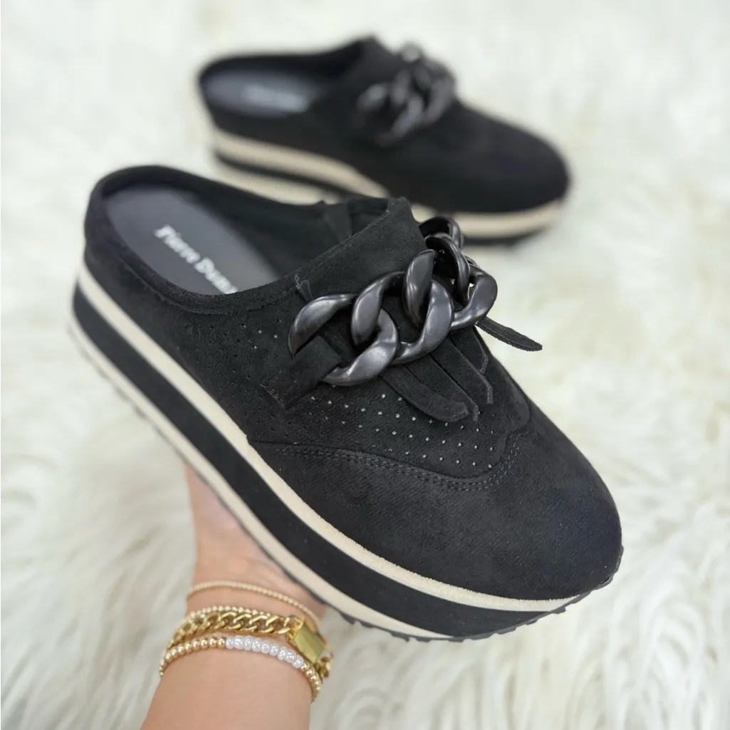 Pierre Dumas Black Platform Mules with Chain Accent NWOT - Image 6