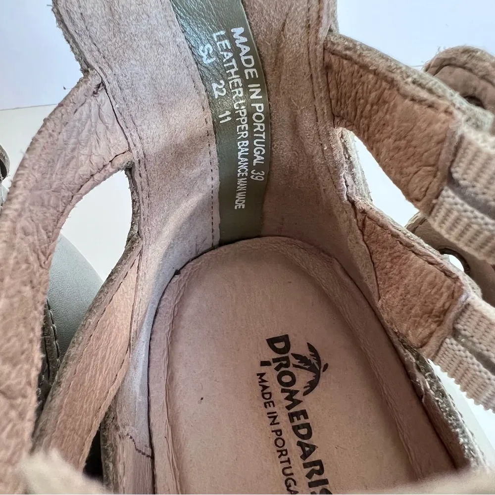 Dromedaris Kelsy Sage Green Pearl Boots Size 8 - Image 6